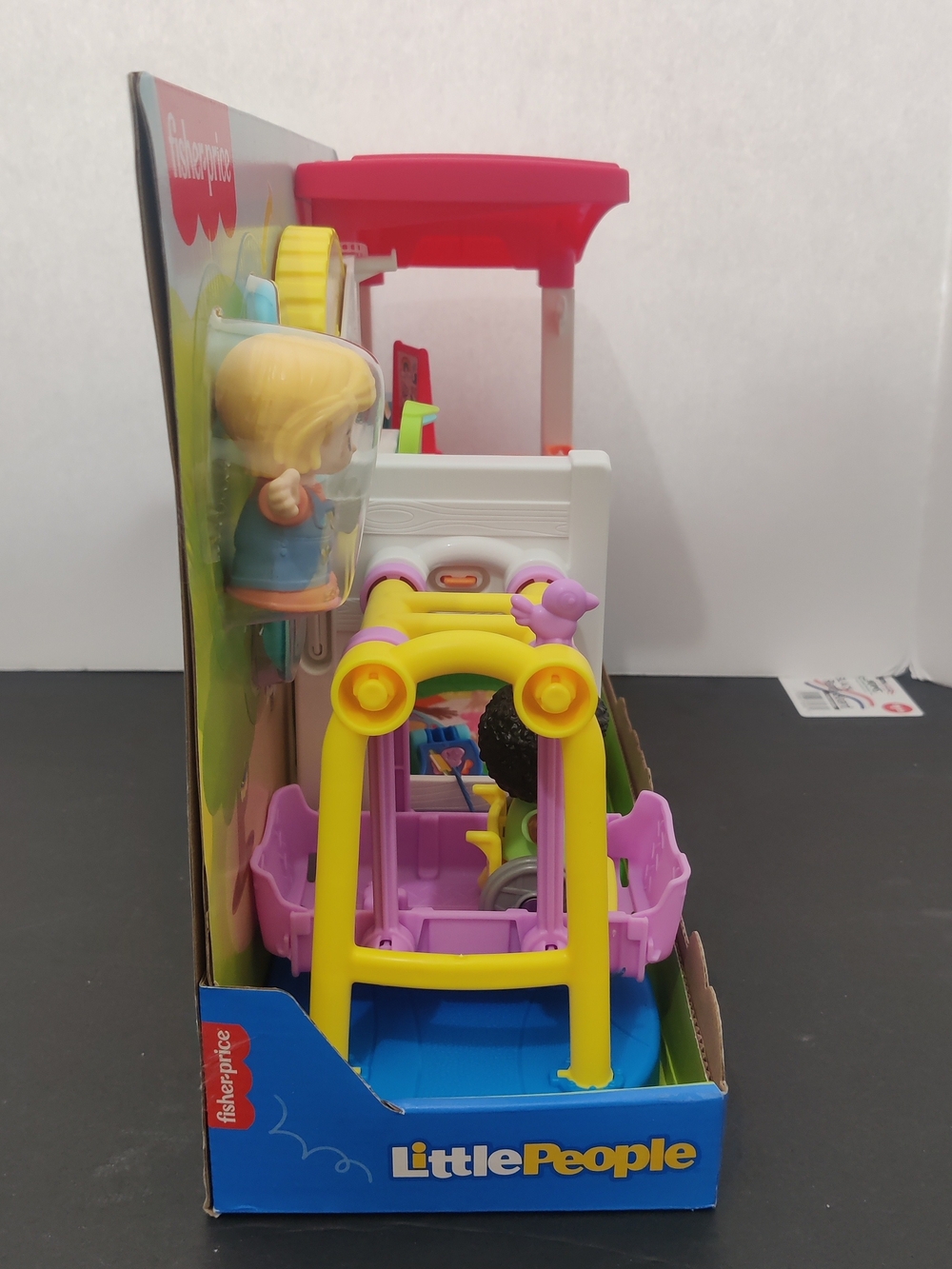 Fisher Price Little People PLAY FOR ALL School NEW IN PACKAGE - Picture 4 of 6